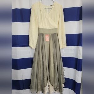 Hankerchief skirt dress